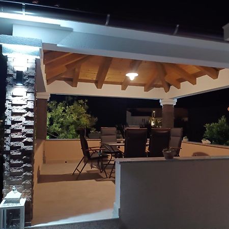 Apartments Luka Rab Town Exterior foto