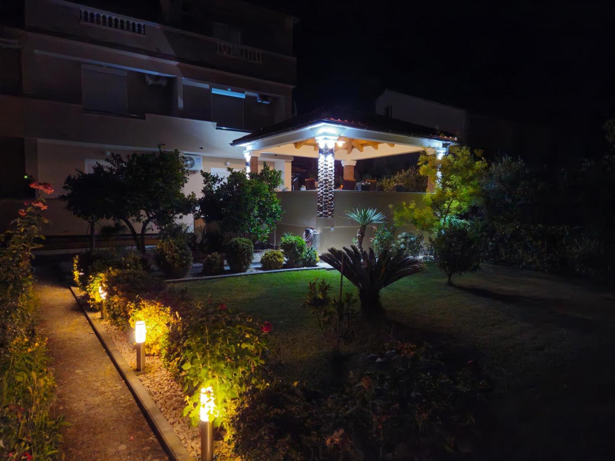 Apartments Luka Rab Town Exterior foto